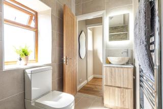 Lime Tree House, Matlock - 3