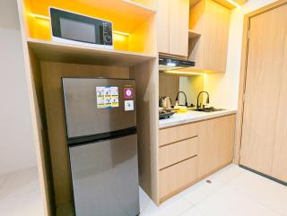 Lovina B6-20 2BR Pool&AndroidTV at Baloi Residence - 3