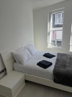 1 bedroom flat - 4