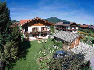 Ferienwohnungen Waldherr (Adlgasser Wirtsfamilie) - Chiemgau Karte - 9