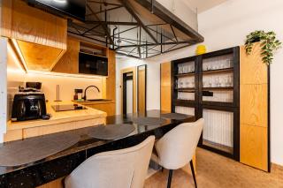 100 Steps to Old Town Beza Apartment by BookingHost - 5