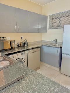 Waterfall Luxe, Midrand- near Mall of Africa - 2