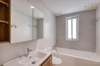 4BR Modern Retreat with Pool Access in Swieqi - 5