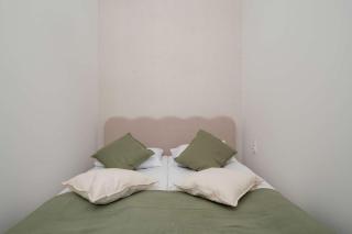 Przytulny Apartament z Balkonem by Noclegi Renters - 1