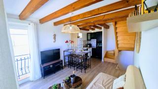 LE BARREUR Maison Authentique Sètoise La pointe Courte, Bord de Mer, Climatisée, Parking gratuit proximité - 1