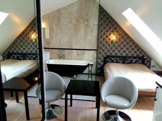 SVit home Old Lviv - apart-hotel - 5