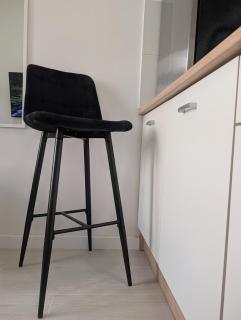 Tiny Studio With Detached Private Bathroom - 0