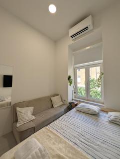 Tiny Studio With Detached Private Bathroom - 6