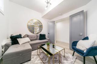 NEW - Chic Modern 3BDRM - Central - WiFi - Netflix - 9