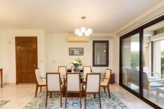 Spacious 4BR in Verona Family Getaway - 8
