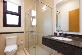 Spacious 4BR in Verona Family Getaway - 6