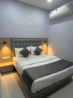 Hotel Icon - 9