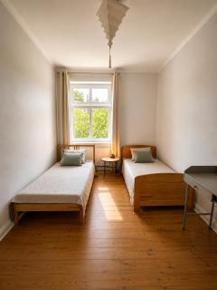 Słoneczny 3-pokojowy apartament w sercu Dolnego Sopotu - 2