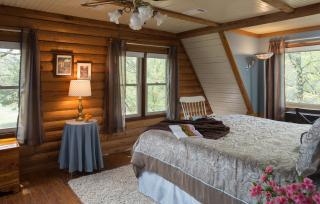 Tiffany's Bed and Breakfast - Bismarck - 2