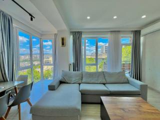 Sunny Panorama Apartment Central Tbilisi - Tbilisi - 7