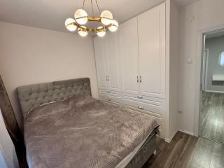 Central Apartment in Prishtina, SunnyHill - 7