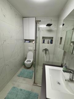 Central Apartment in Prishtina, SunnyHill - 3