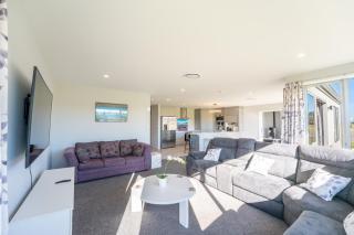 Geraldine Gem - New 1 Bedroom Executive Home - 5