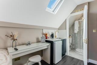 Bright and Cosy Studio - Excellent Location 9 - 4