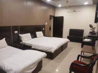 Hotel Shalimar Garden Near by Delhi igi Airport - 5