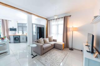 Modern Apt with Pool, Gym & Dedicated Office - GBHC6 - 5