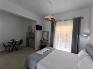 Ioannis Fotinos Rooms - 8