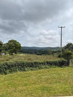 Castleroddy House - spacious farmhouse - king beds - extensive parking - Lislap - 6