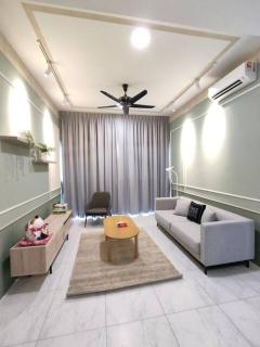 Near Kuching Airport Liberty Grove Apartment - 5