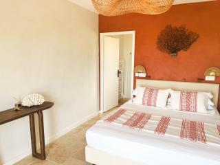 Calaïa Boutique Guesthouse - 8
