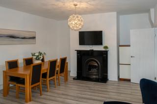 The Skylight Suite - 4