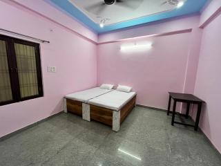 Singh Sadan Homestay B&B - 2