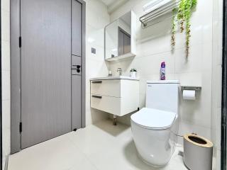 executive serene suites with amazing breathtaking city views ,fully equipped gym , swimming pool and private ample parking space - 5
