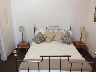 Ashtonville Terraces Guesthouse - 1