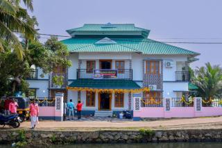 Aagaman Mantra back water villa - 8