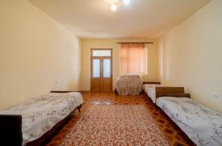 NNN Guest House - Goris - 7