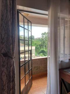 Karibu Luxe Stays - 1