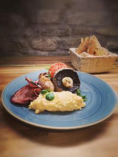 The Crown Inn - 9