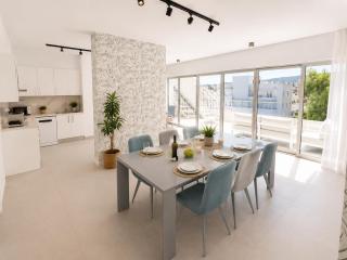 Paoli Penthouse by Ezoria Villas - 7