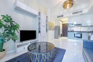 Free housekeeping visits during your stay - StayShort - Awesome Studio Apartment with Burj Khalifa View at Business Bay - 9