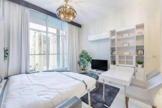Free housekeeping visits during your stay - StayShort - Awesome Studio Apartment with Burj Khalifa View at Business Bay - 8