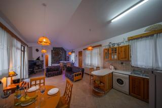Seaview Villa in Pomos with Private Swimming Pool - 4