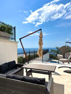 Sea View Residence with Pool & Private Terrace - 7