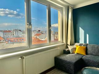 Bright Design Studio 3 mins from Naschmarkt & U4 - 0
