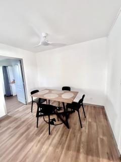 Appartement chaleureux avec véranda, proche des commodités - 5