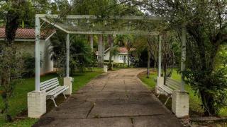 Tranquil Farm Stay Suite Pools & Nature - 6