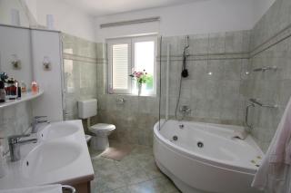 Elegant Villa Hariz near Poreč - Fully AC & Large Pool - 2