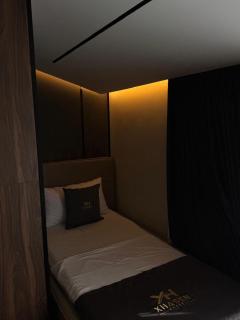 Xhasen Hotel & Café - 4