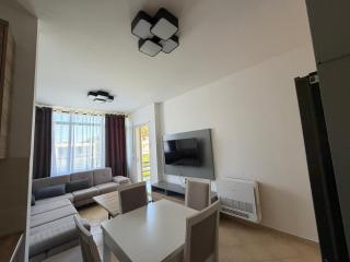 Near movenpic apartament - 5