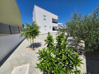 B&L Apartments - 5