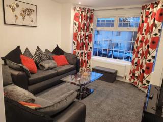 Broadlands House 3 Bed home - 7